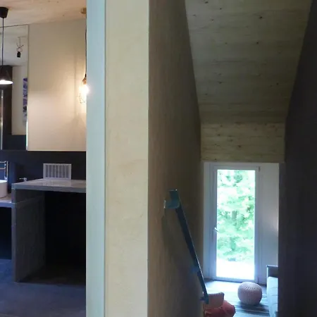 Maison 4 Soleil. Casa Design Luce E Natura Nyaraló