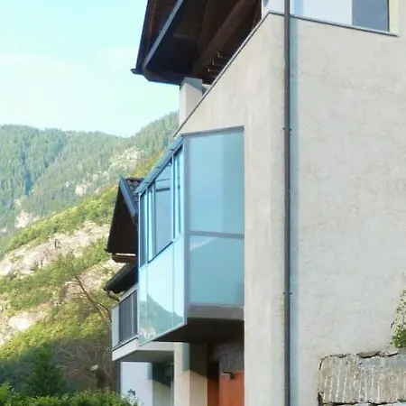 Maison 4 Soleil. Casa Design Luce E Natura Holiday home Crodo