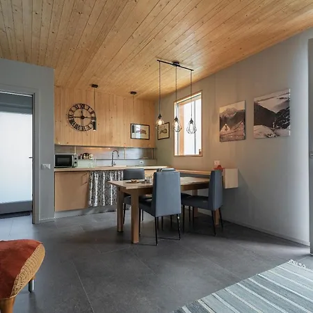 Maison 4 Soleil. Casa Design Luce E Natura *