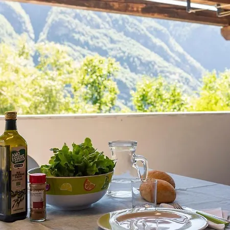 Maison 4 Soleil. Casa Design Luce E Natura * Crodo