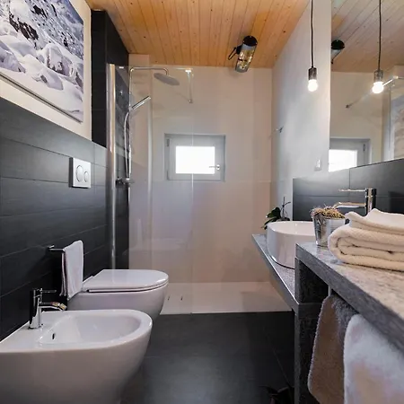 Maison 4 Soleil. Casa Design Luce E Natura *