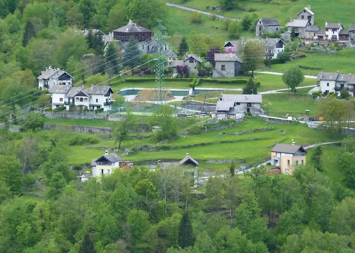 Maison 4 Soleil. Casa Design Luce E Natura *